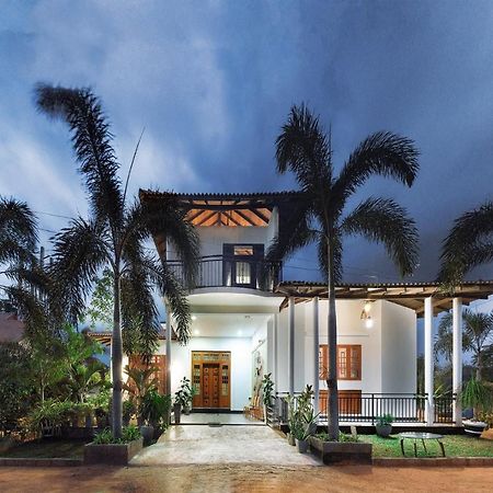 Gold Crown Residence Dambulla Luaran gambar