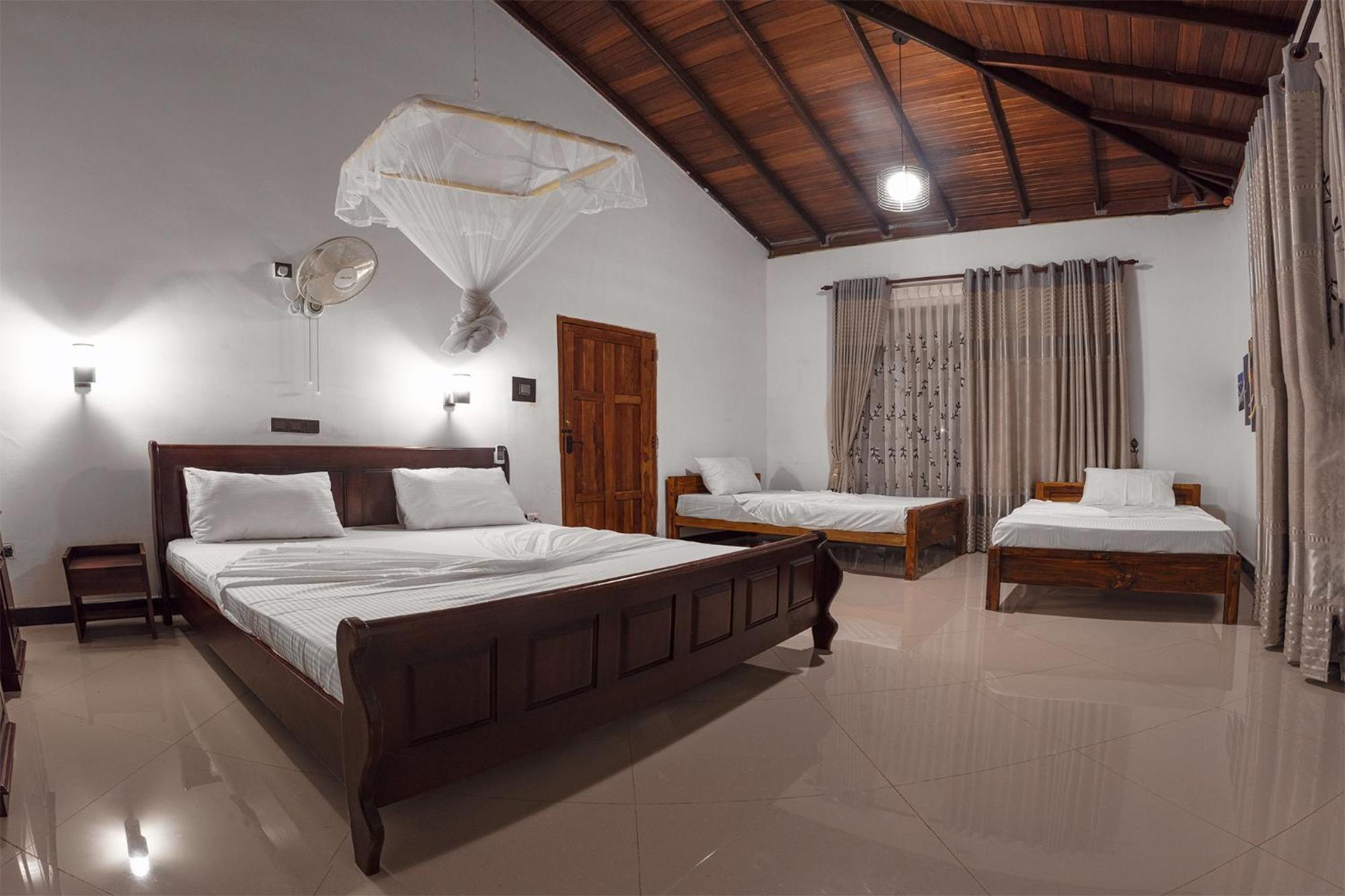 Gold Crown Residence Dambulla Luaran gambar